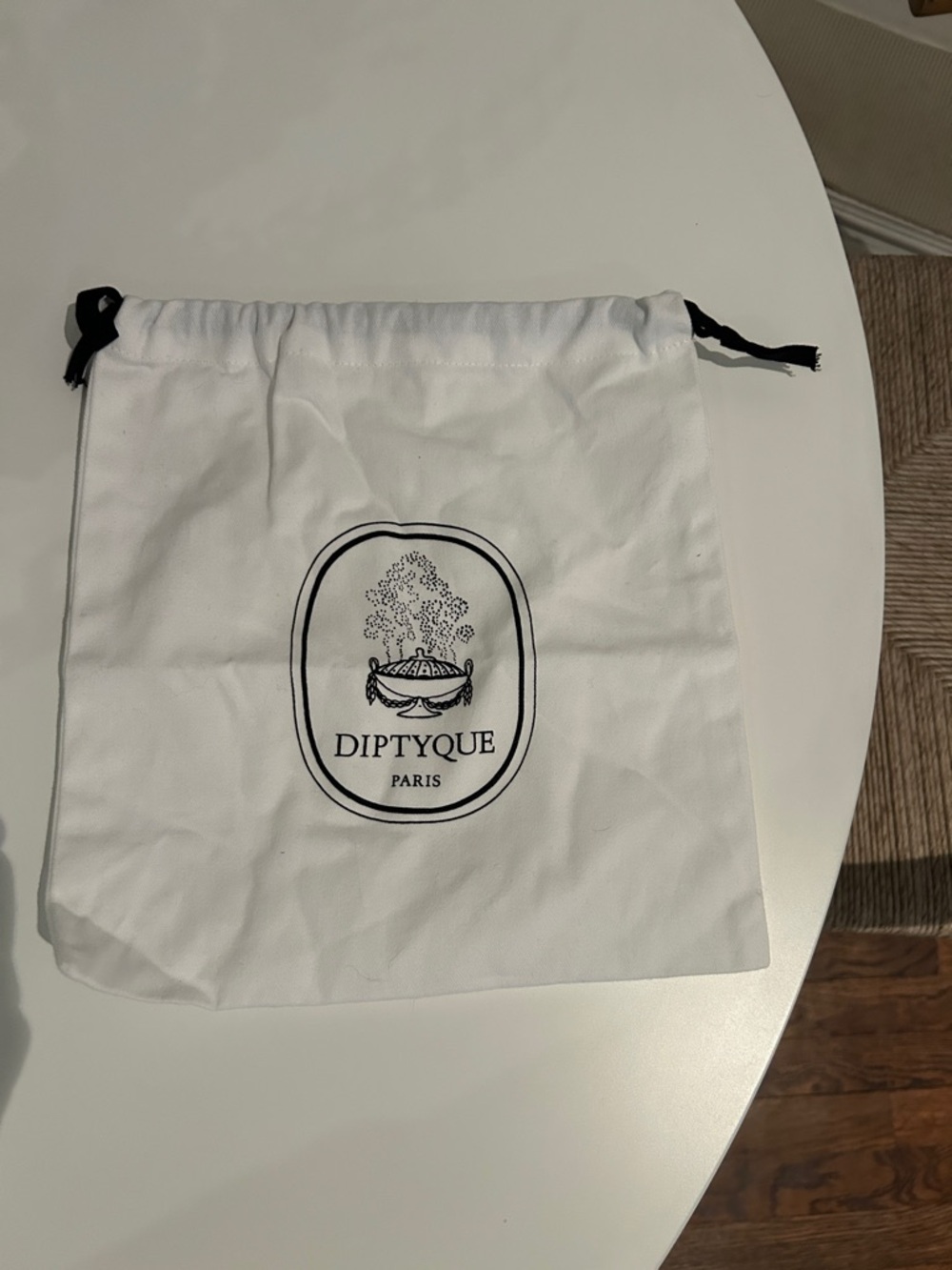 Diptyque White and Black Logo Drawstring Pouch - brand new